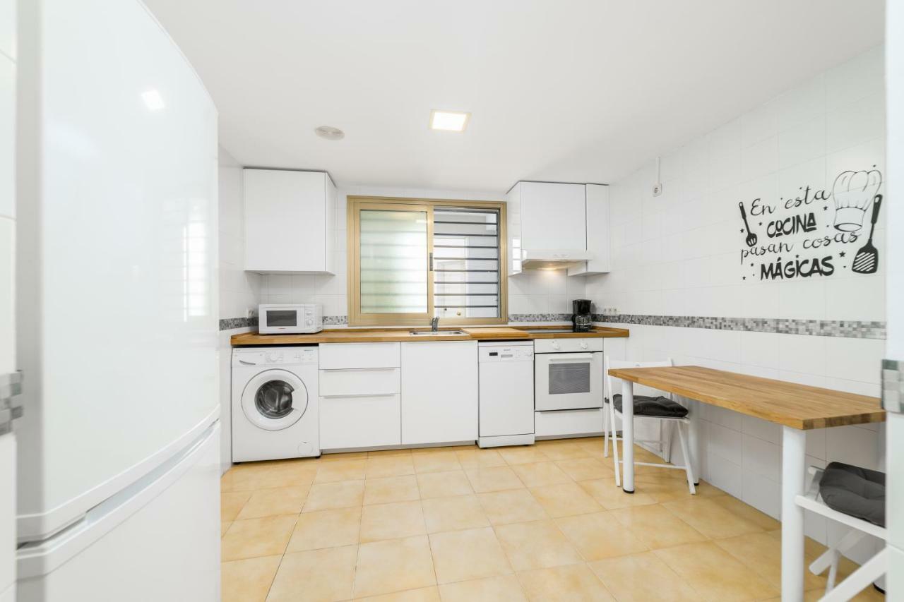 Iloftmalaga Larios-Strachan מראה חיצוני תמונה